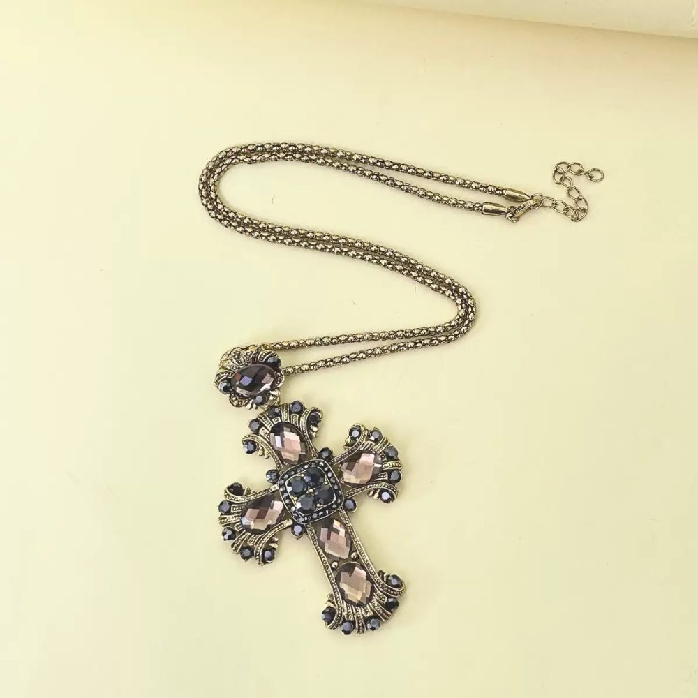 THE BARE CHAIN - Image 4